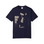 Midnight signal in a quiet alley